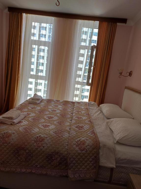 Apartment On Sherif Khimshiashvili Street 15B บาทูมิ ภายนอก รูปภาพ
